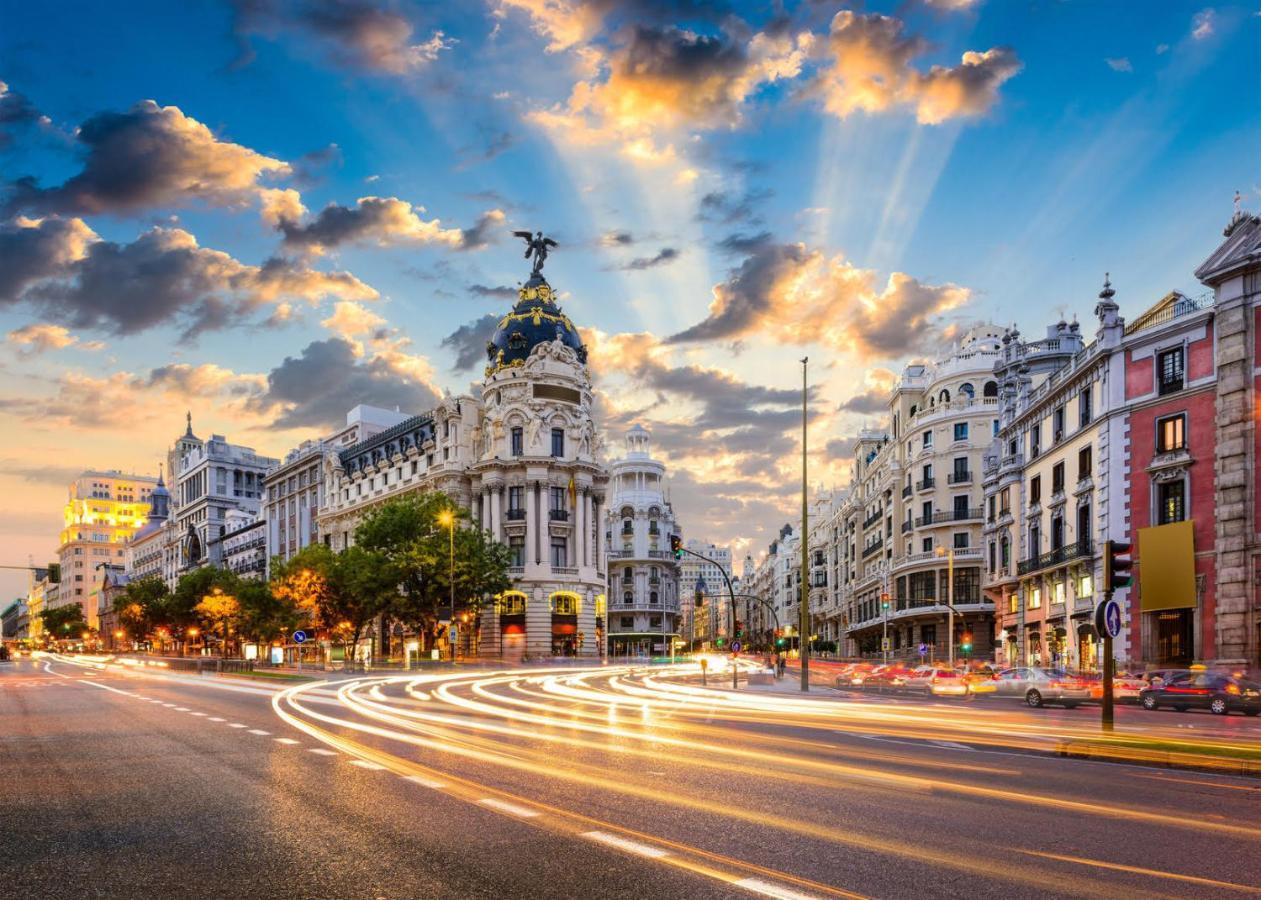 Puerta Del Sol -de La Cruz Isabel I0 & Parking Apartamento Madri
